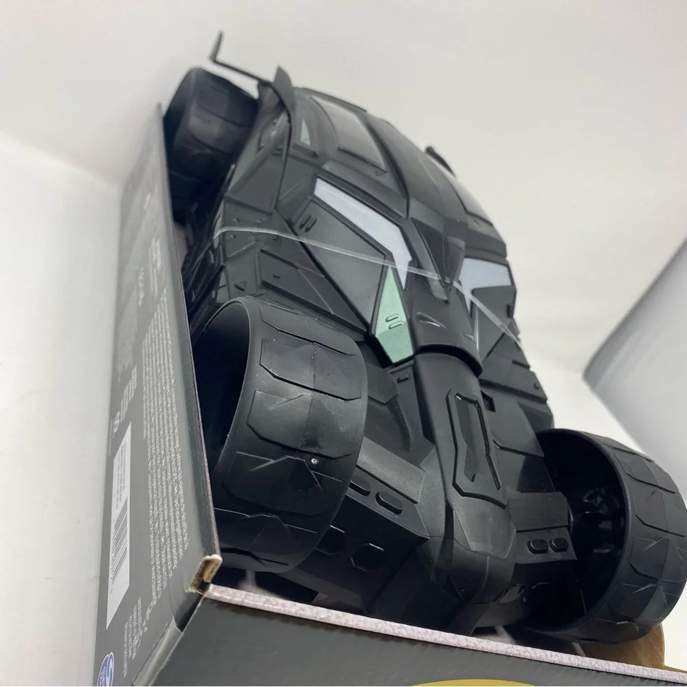 Spin Master DC Comics Matte Black Batman‎ Batmobile 12 inch NEW